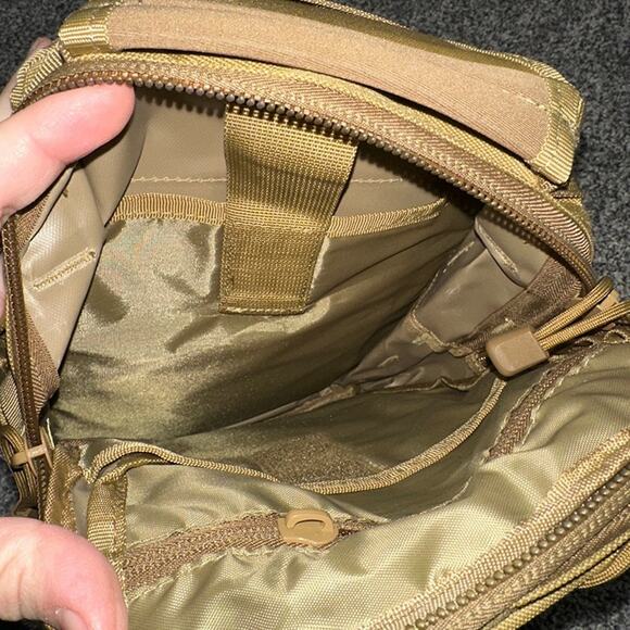 New with tags, Tan Tactical Shoulder Sling Pack Outdoor Hiking Travel Bag - Picture 8 of 10